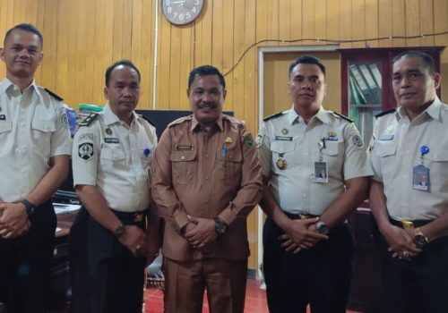 Hijau Ilustrasi Konsep 3R Presentasi